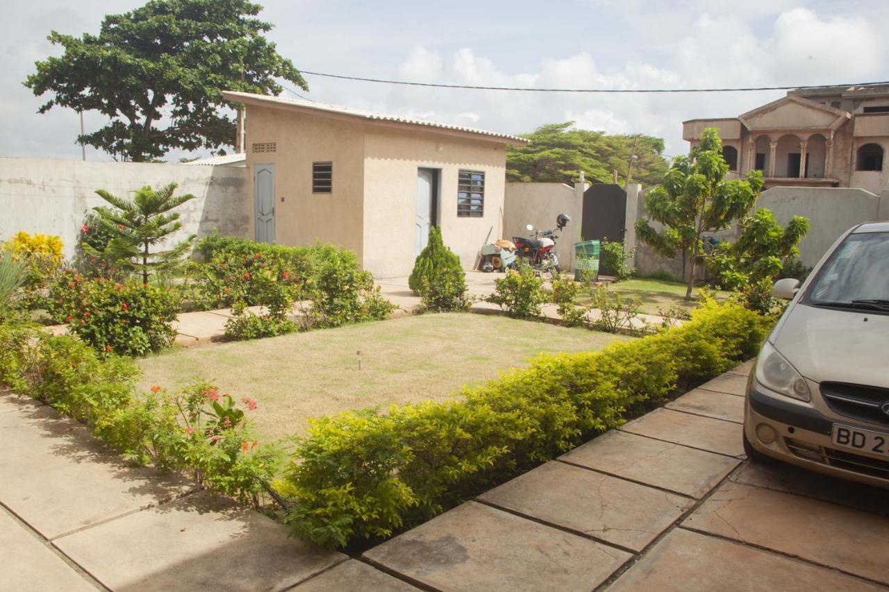 Résidence Le Cador II à Cotonou Extérieur photo